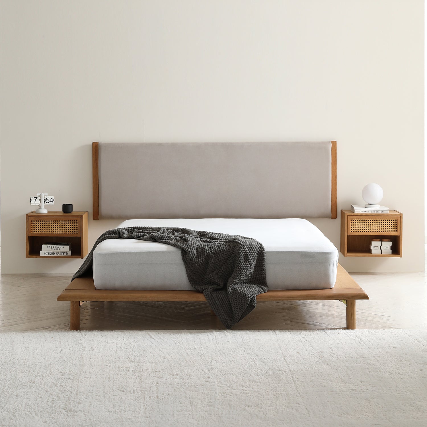 Kahala Bed, image size:1500x1500