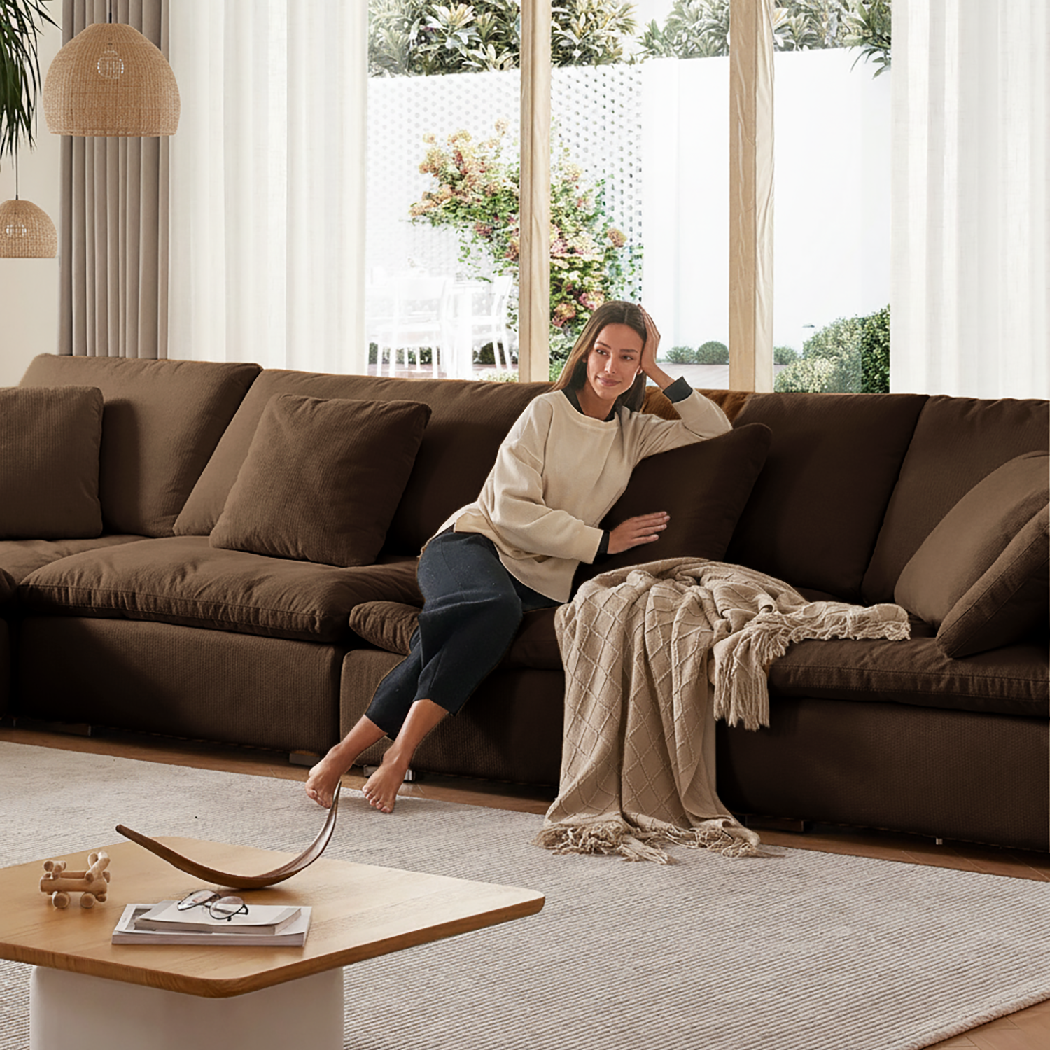 Malibu Cloud U Closed Sectional