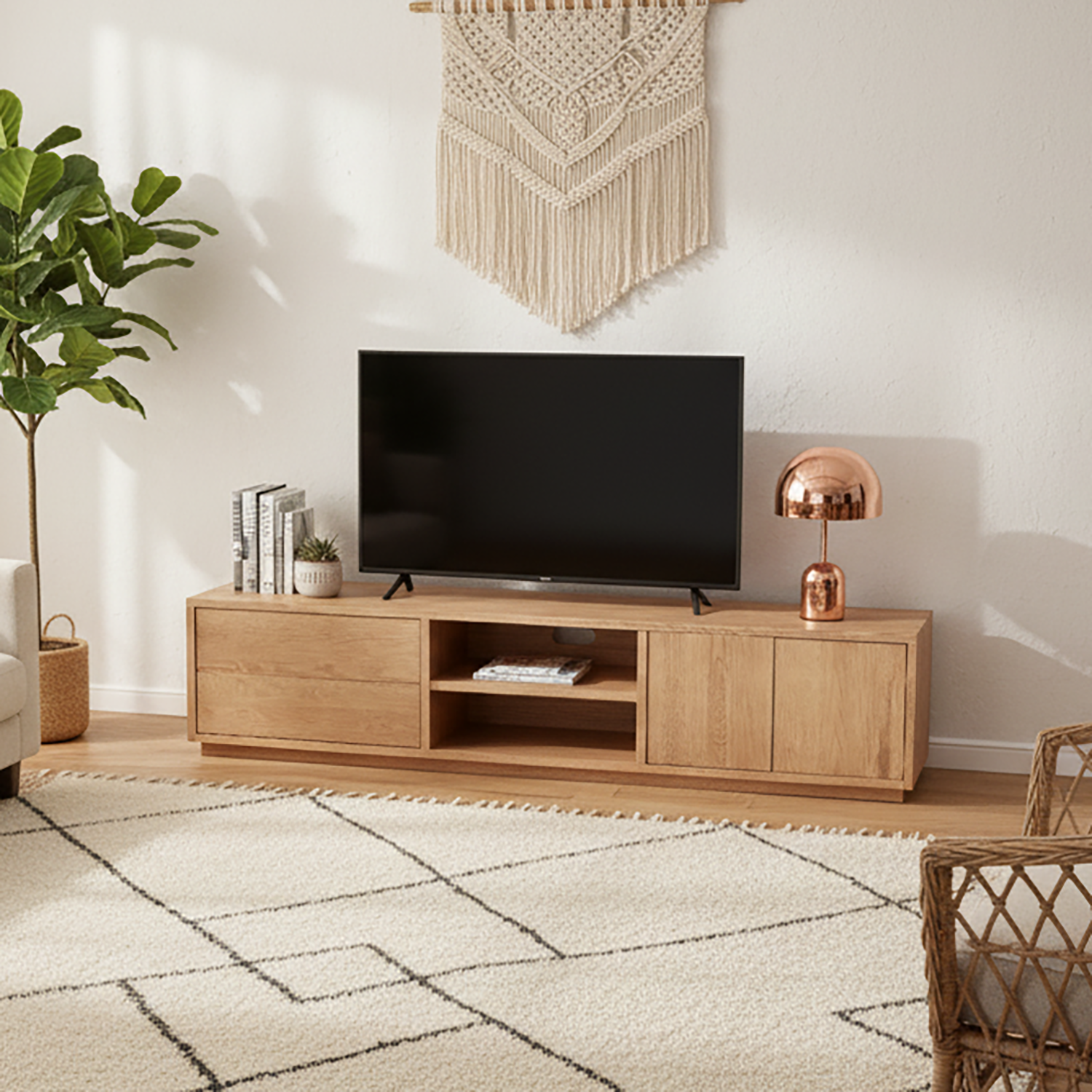 Zeno TV Stand