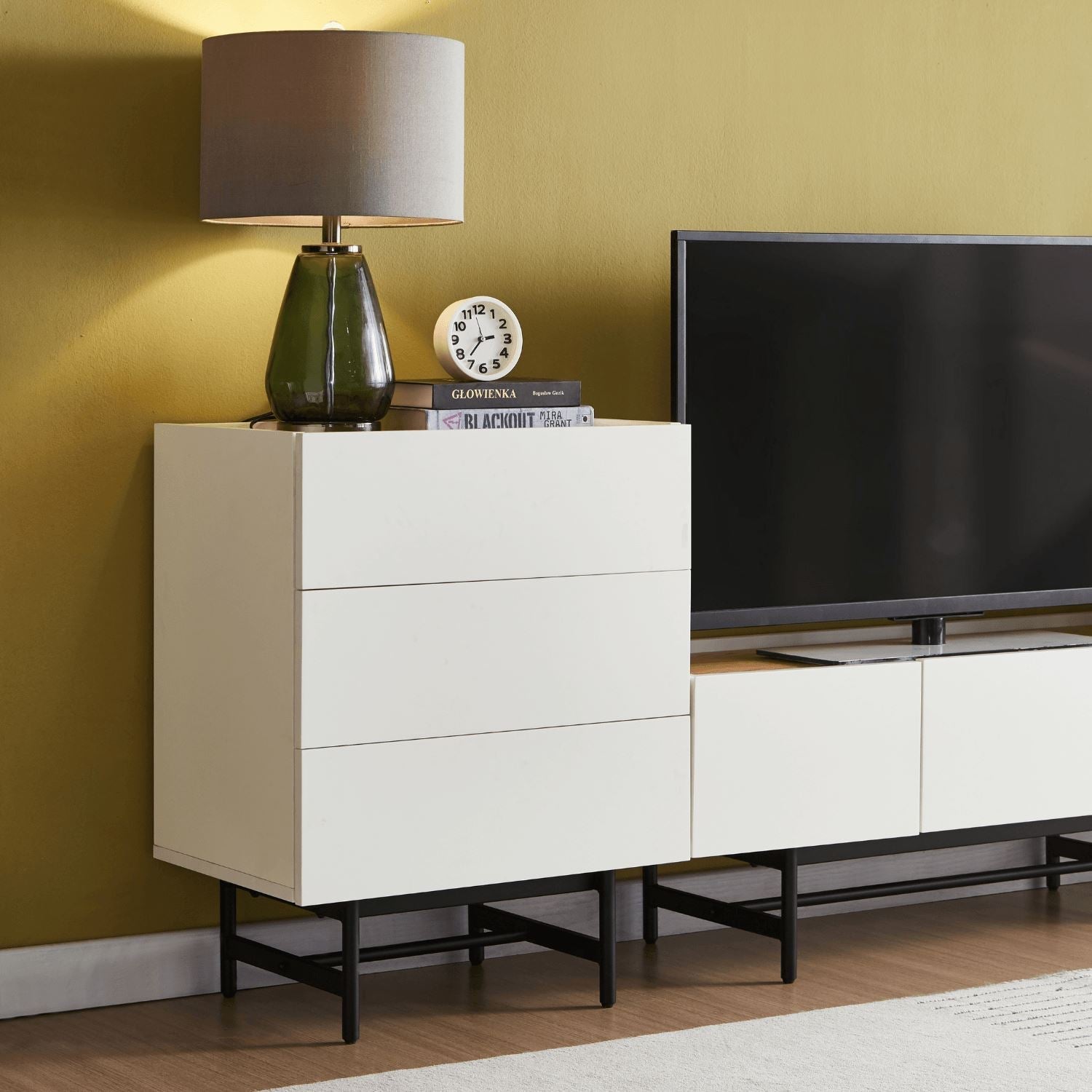 Valqee 3 Drawer Dresser - Valyou