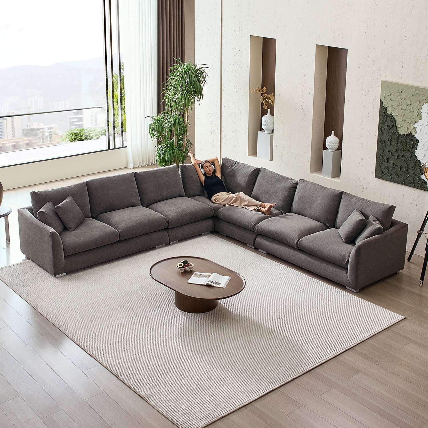 Feathers L Sectional