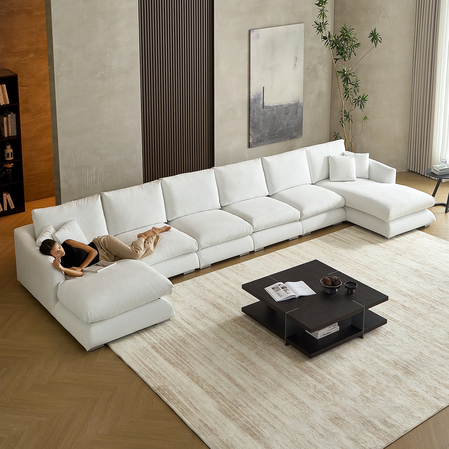 Feathers U-Sectional