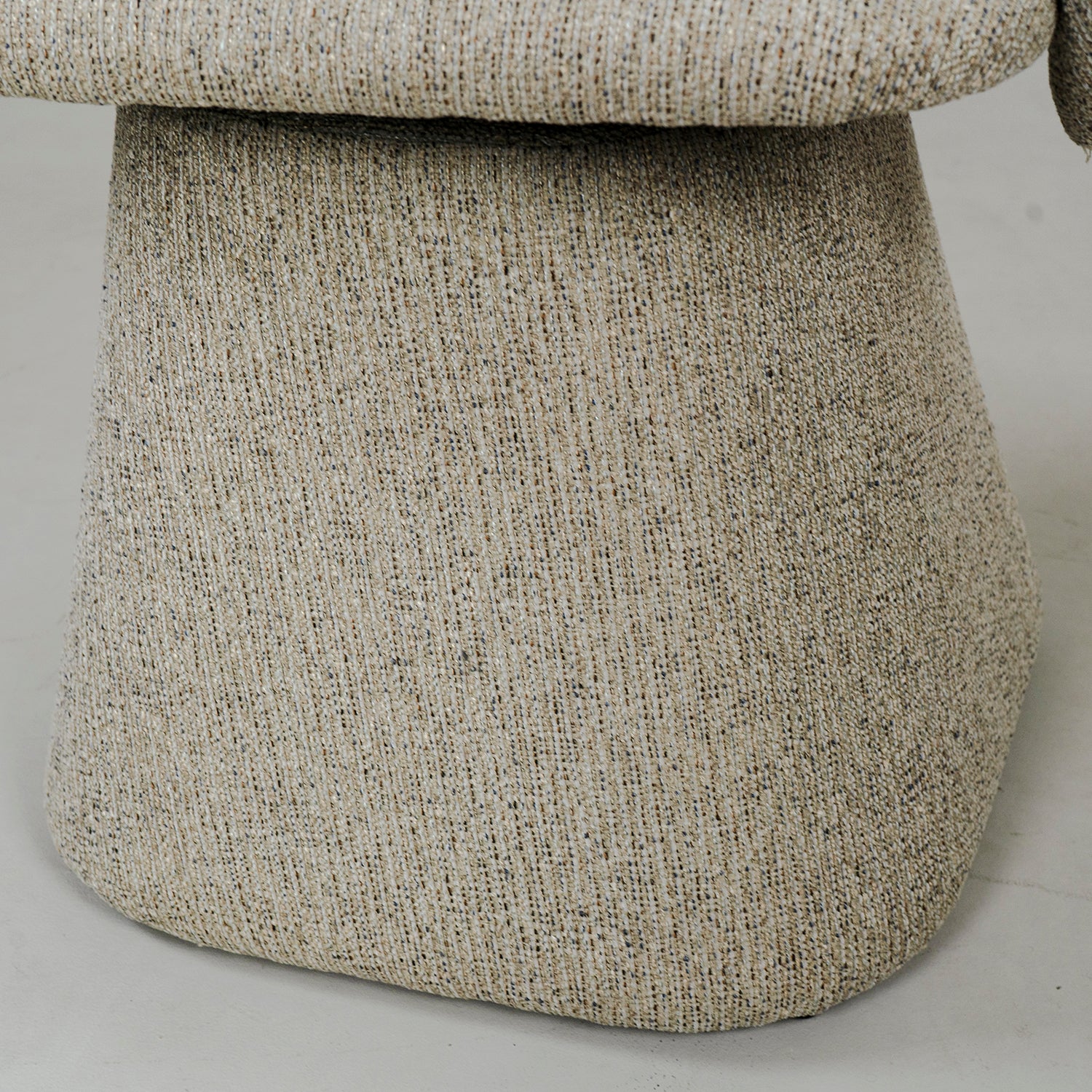 Hoku Swivel Dining Chair