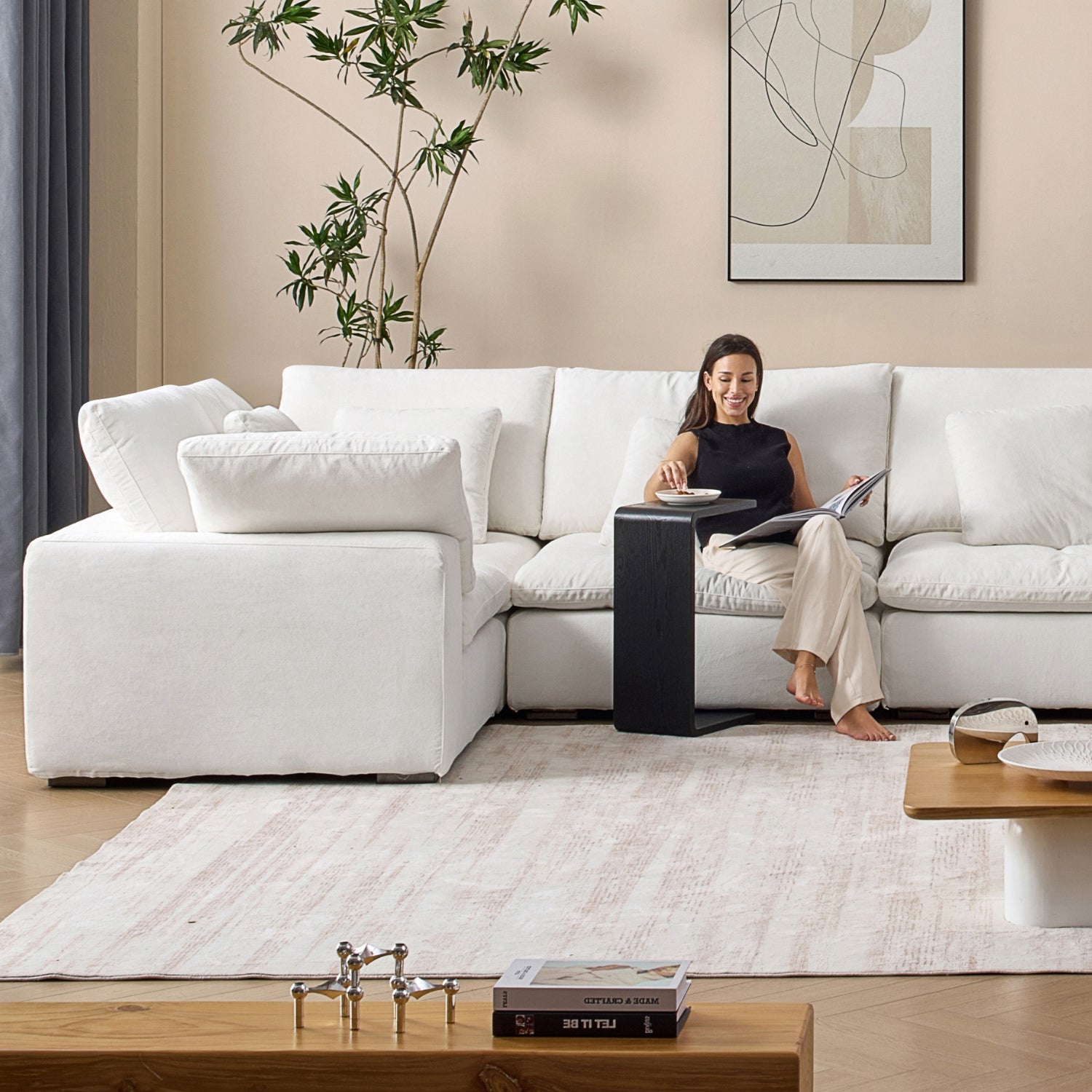 Malibu Cloud U Closed Sectional