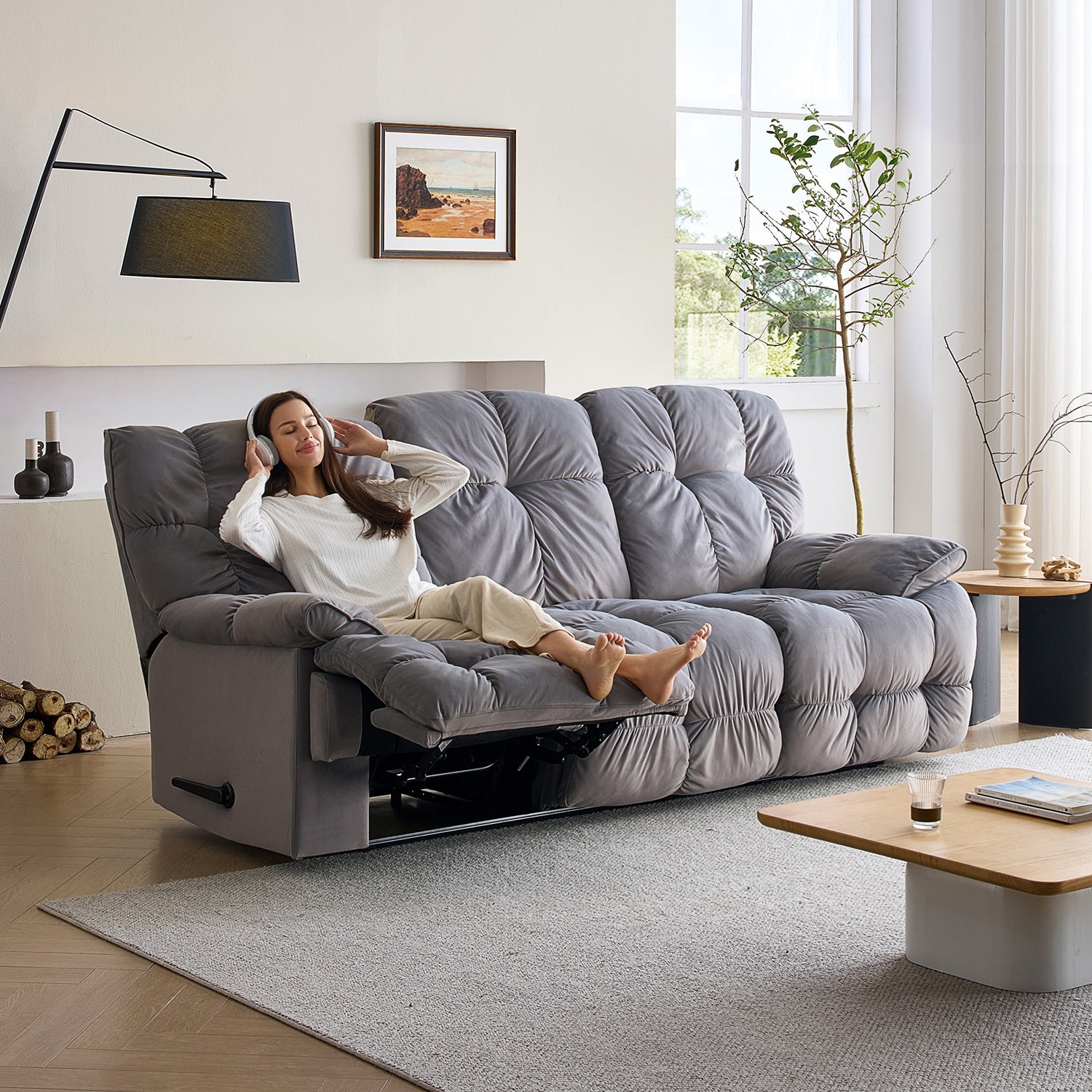 The Pillow Reclining Sofa