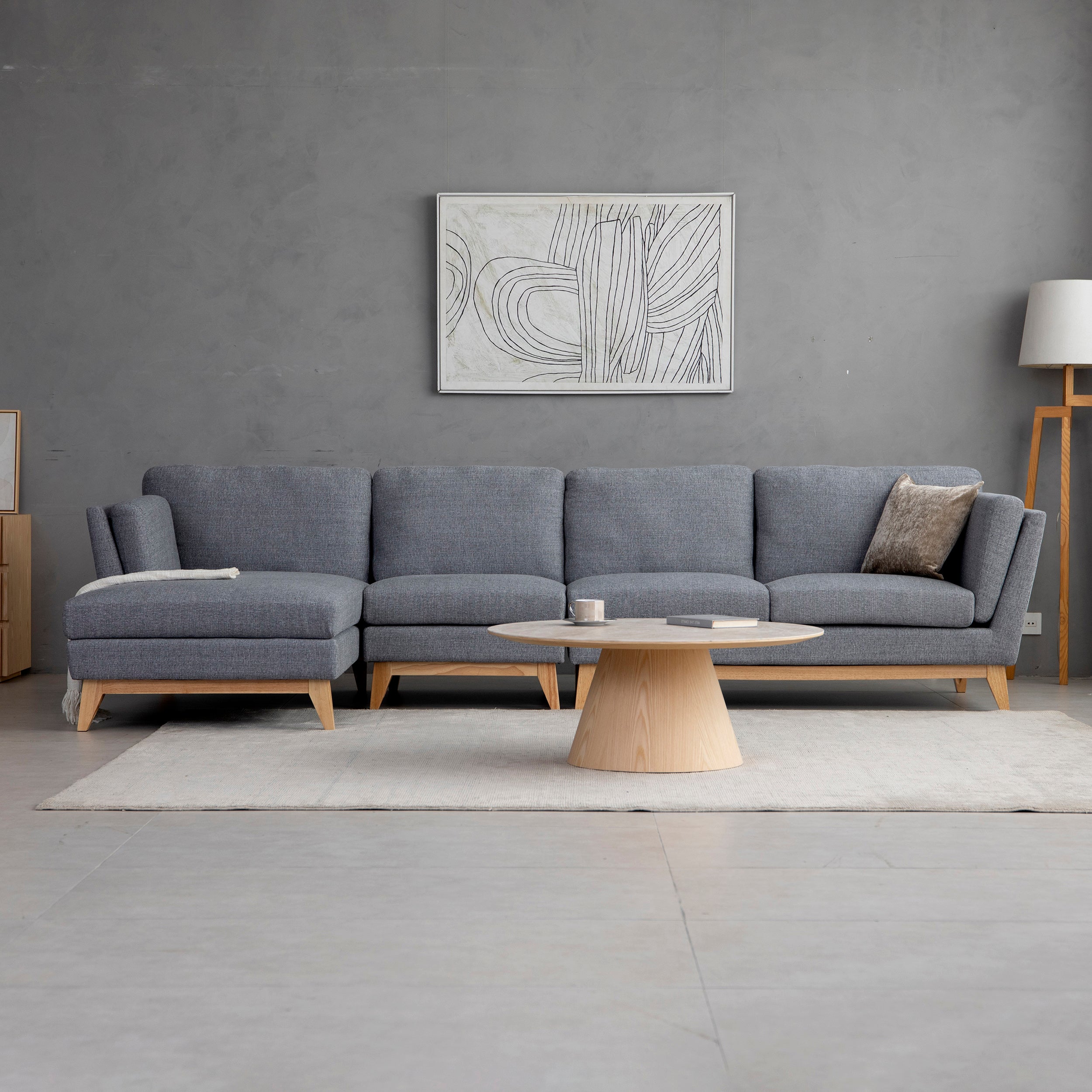 ValMinimal Sectional