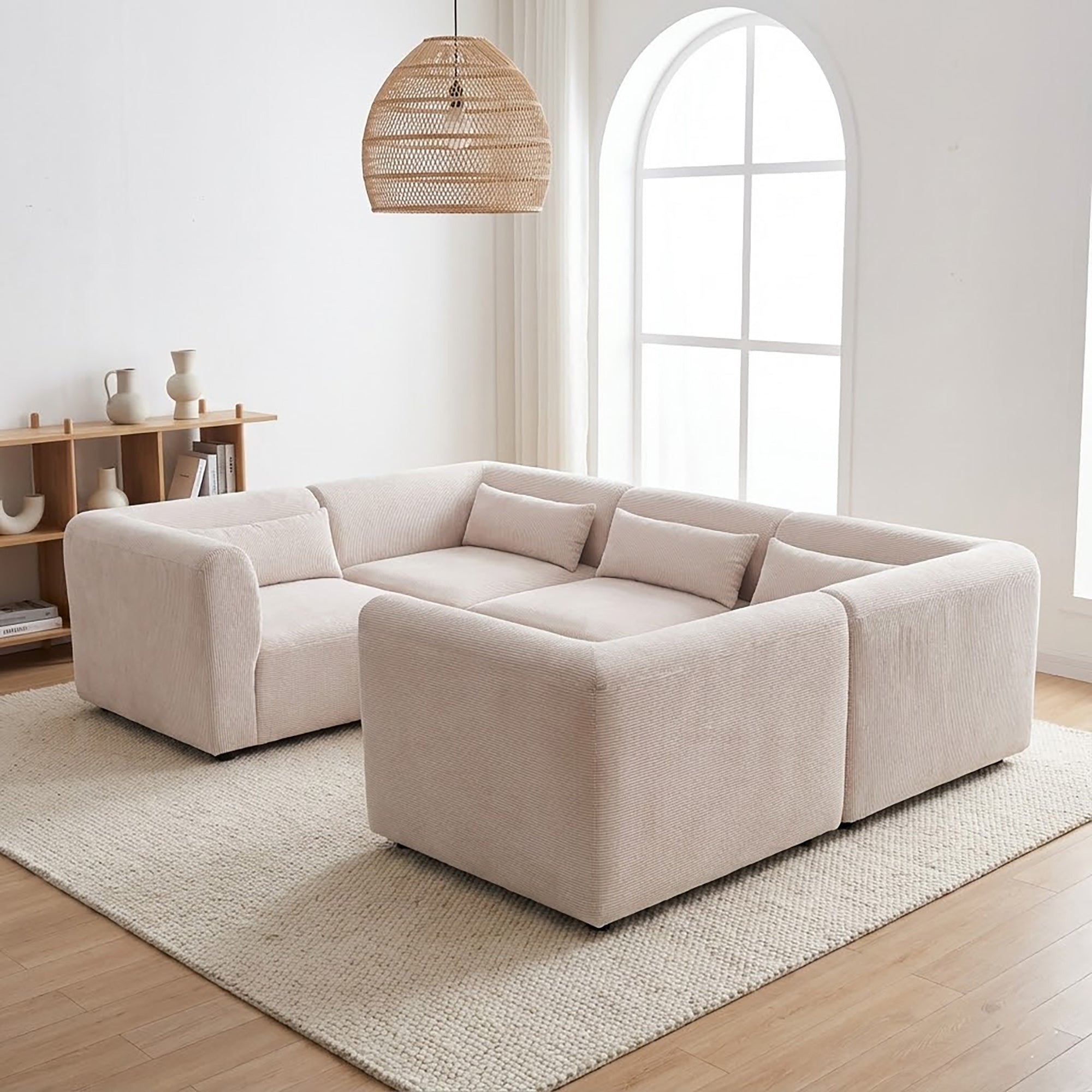 Valmodul U Closed Sectional