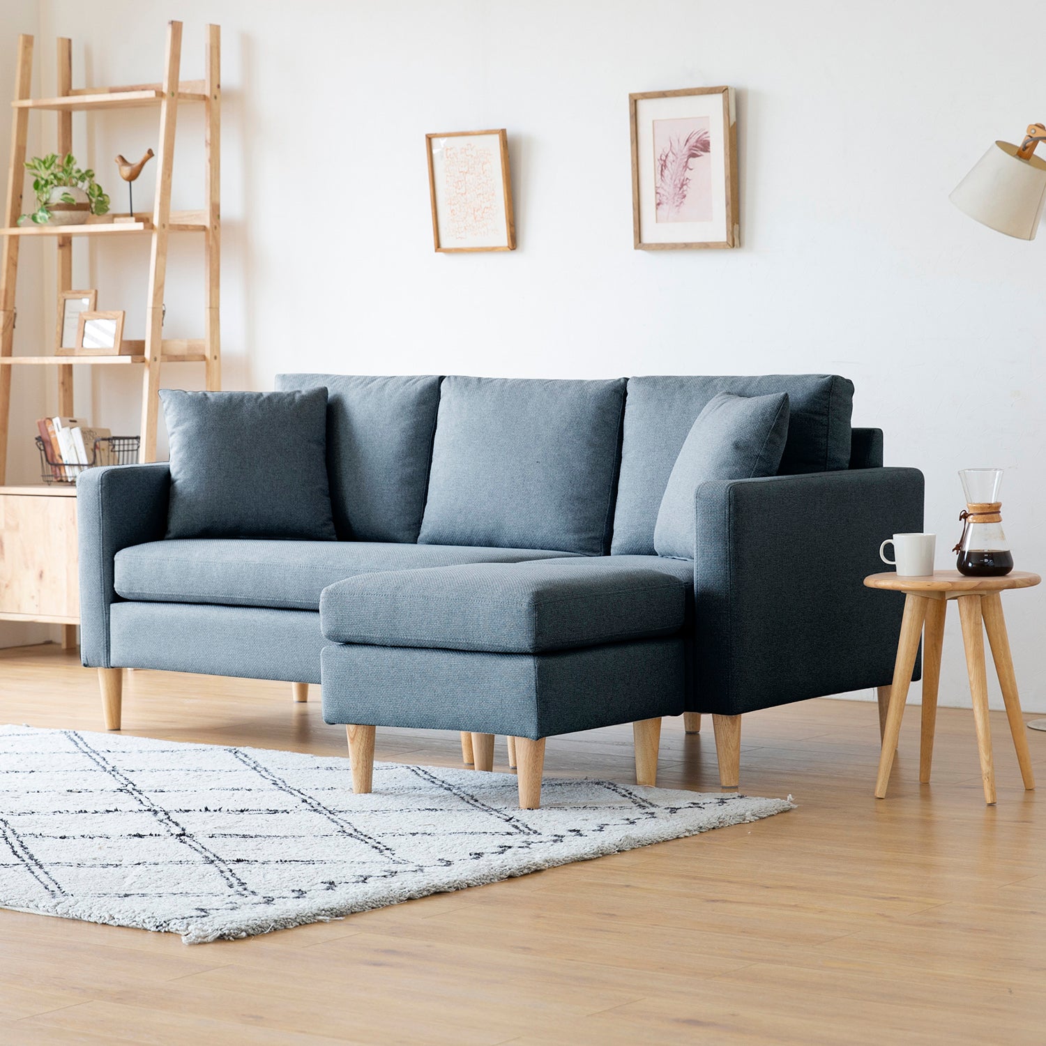 Valolam Compact Sectional