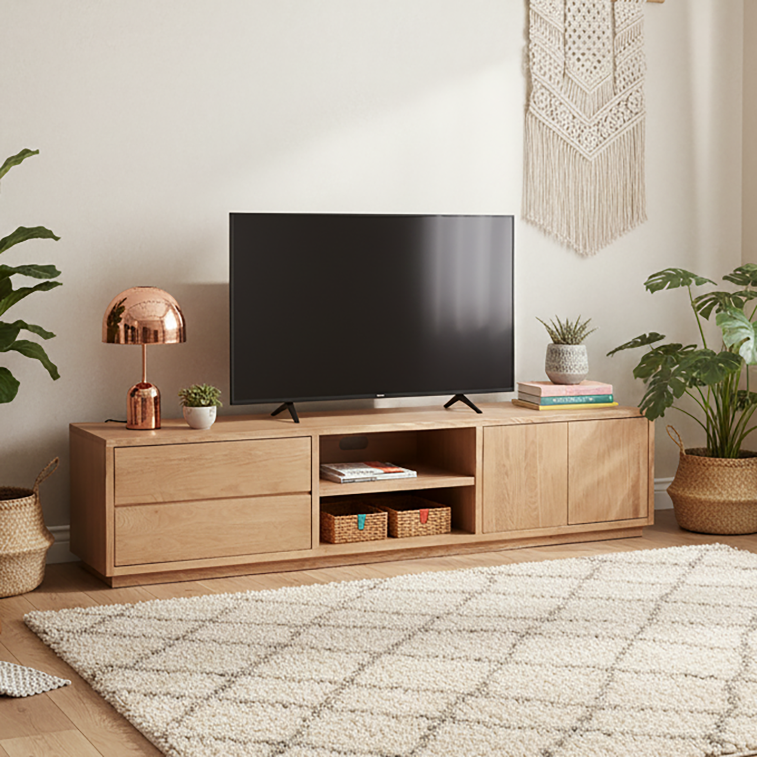 Zeno TV Stand