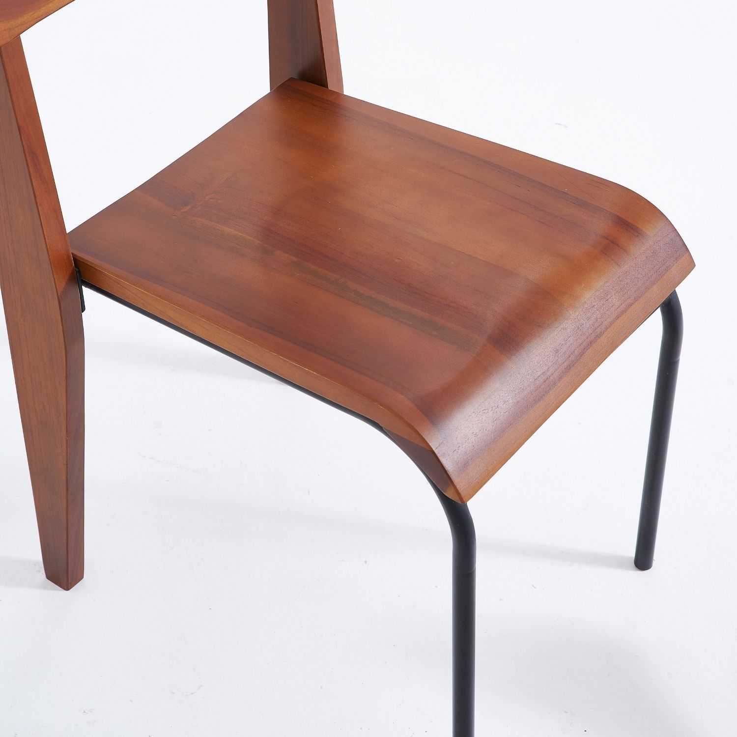 Vitruvian Chair Chair Foundry 