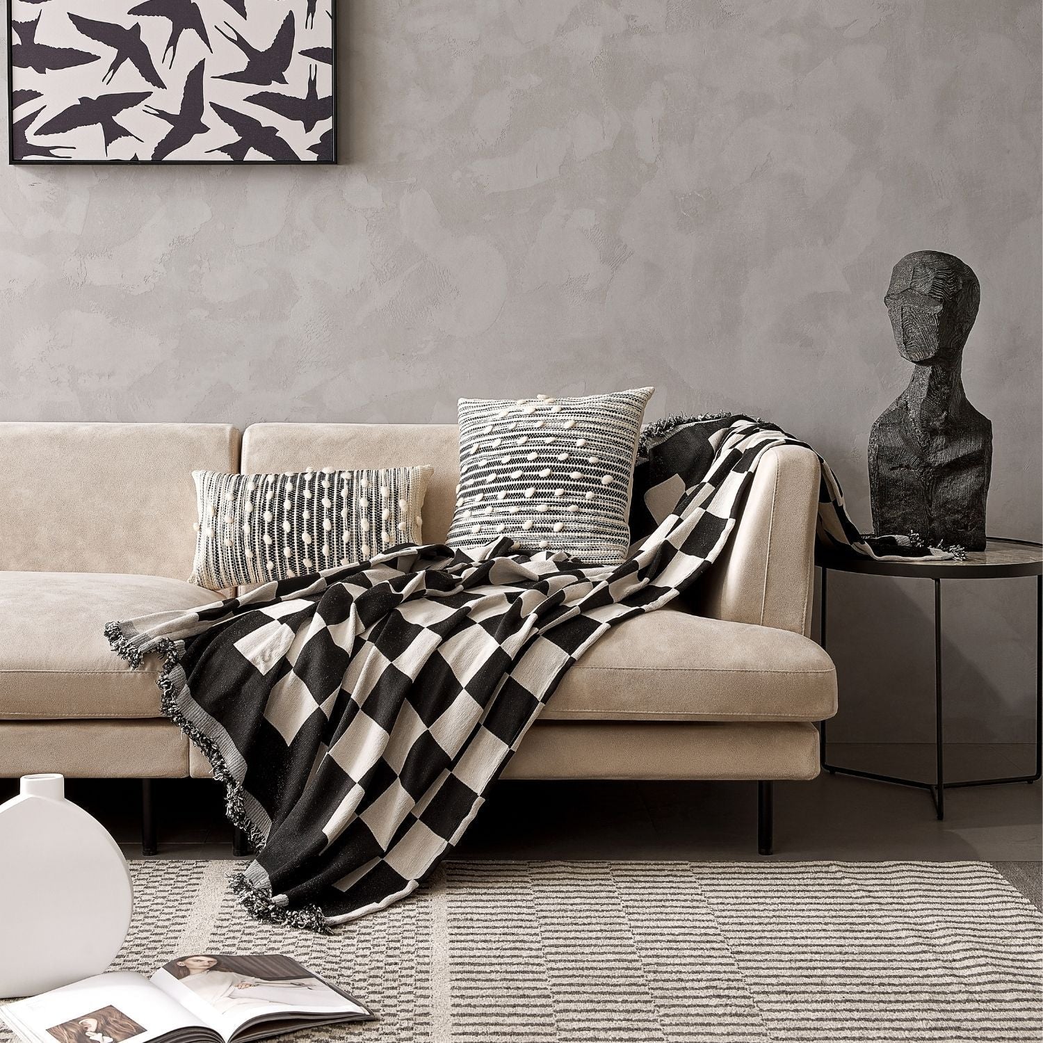 Checkered Blanket Accessory Valyōu Furniture 